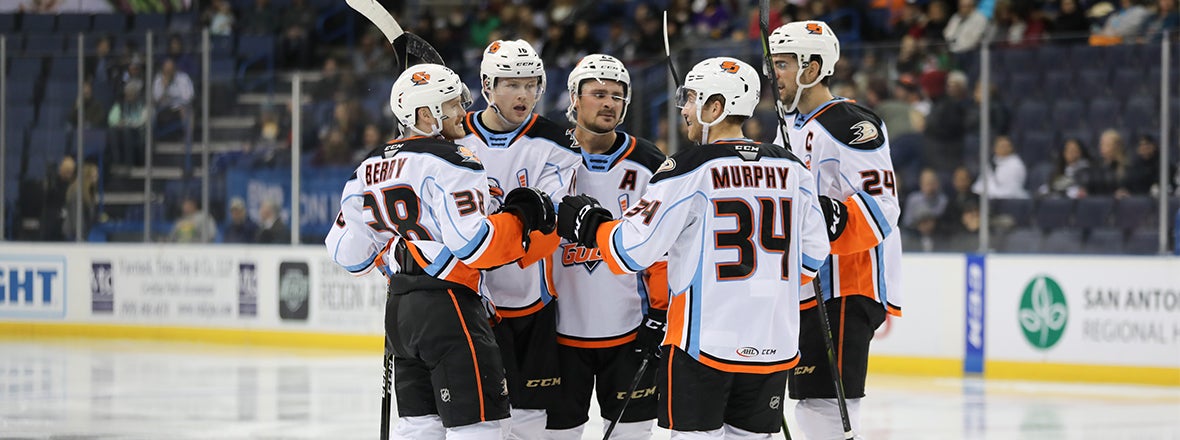 Final: Gulls 4, Reign 1